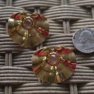 Vintage Elegant Gold and Pink Pierced Earrings